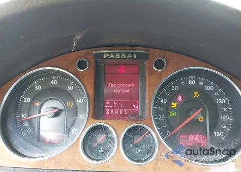 2008 Volkswagen Passat Lux from USA, damaged, VIN WVWEK73CX8E198325